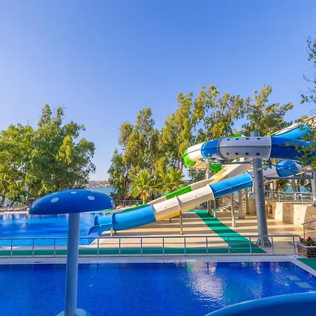 Rezort Halic Park 5*