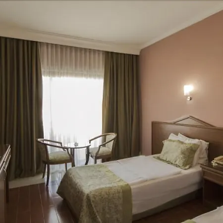 Halic Park 5*