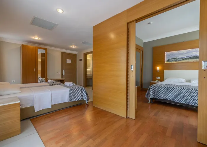 Halic Park Resort 5*