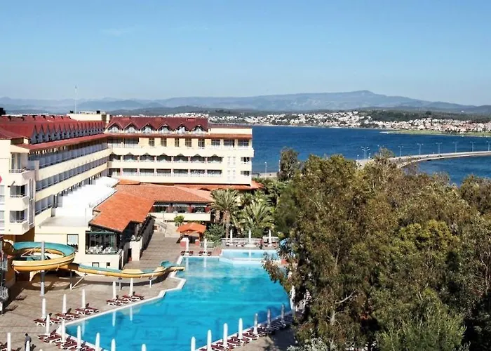 Halic Park Resort 5*